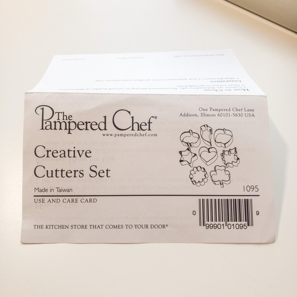 Pampered Chef Creative Mini Cookie Cutters Set - Picture 3 of 5